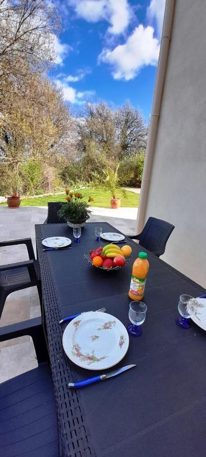 Villa Sandrine, Confortable Et Cosy Proche D'Aix En Provence Meyrargues Luaran gambar